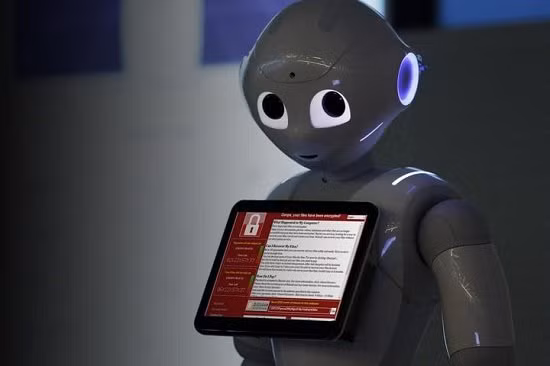 hacker co the dung ransomware de dieu khien robot