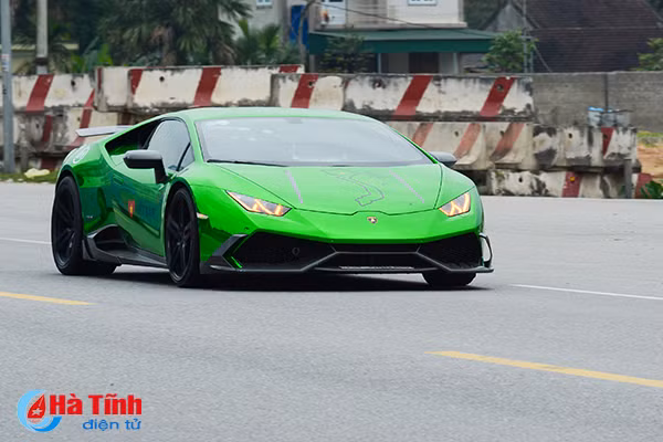 Video: Mãn nhãn với dàn siêu xe Car & Passion 2018 qua TP. Hà Tĩnh