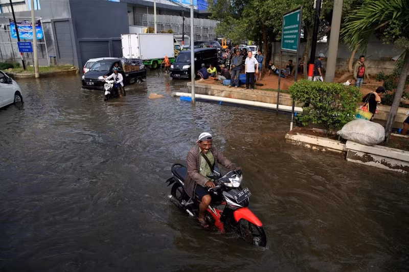 bien doi khi hau hang trieu nguoi indonesia chim cung nhung bo bien