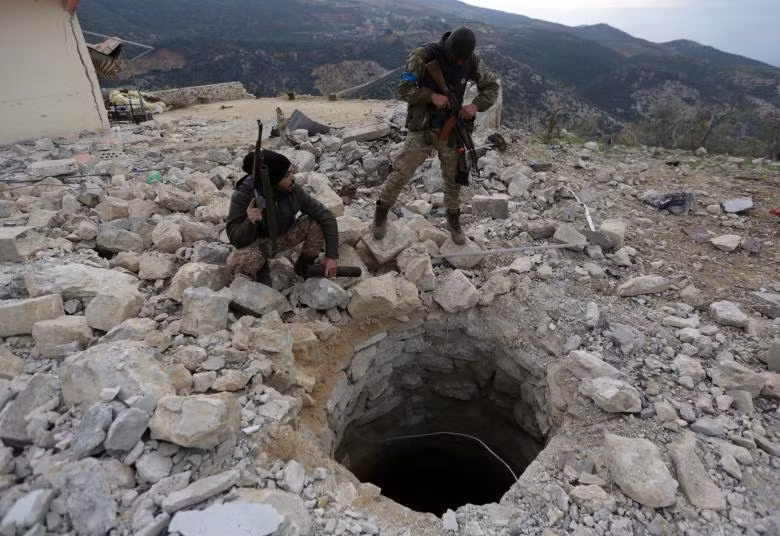 hoat dong cua phien quan syria than tho nhi ky o afrin qua anh