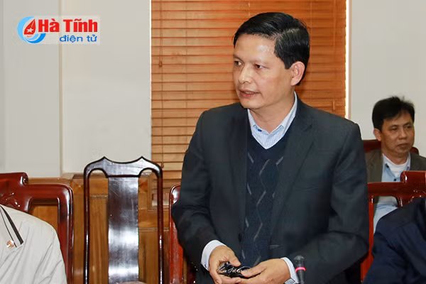 tao su nhat quan dong thuan quan diem dung du an mo sat thach khe
