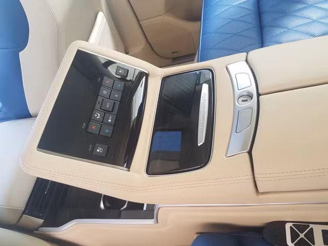 lexus lx570 super sport ban limousine 4 cho chao hang dai gia viet