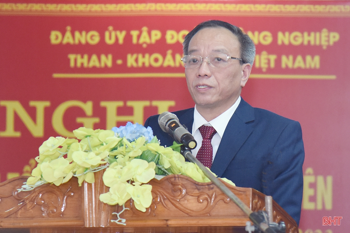 Hà Tĩnh chuyển giao Đảng bộ Công ty Cổ phần sắt Thạch Khê về Vinacomin