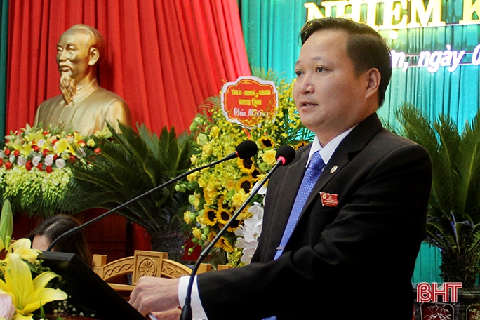Đồng chí Trần Văn Kỳ tái cử Bí thư Huyện ủy Hương Sơn nhiệm kỳ 2020 - 2025