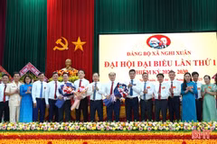 Bí thư Tỉnh ủy dự Đại hội Đảng bộ xã Nghi Xuân
