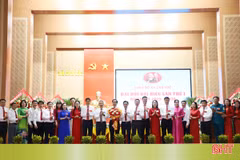 Đưa Can Lộc sớm đạt xã nông thôn mới nâng cao theo hướng đô thị văn minh, hiện đại