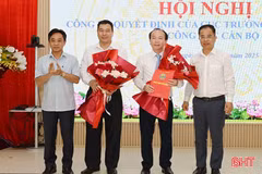 Công bố các quyết định về công tác cán bộ tại Chi cục Thống kê Hà Tĩnh