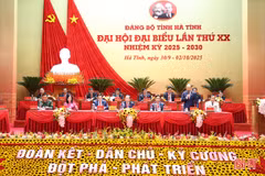 Toàn cảnh phiên trù bị Đại hội đại biểu Đảng bộ Hà Tĩnh lần thứ XX