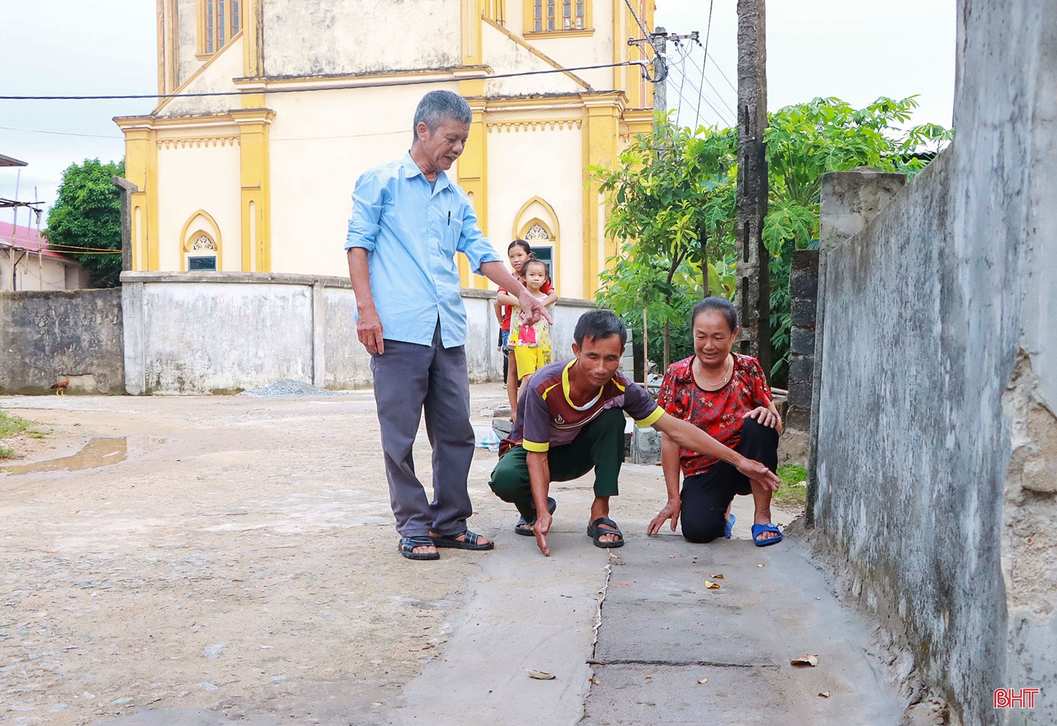 20 năm làm bí thư chi bộ vùng giáo: Còn cống hiến khi Đảng và dân cần!