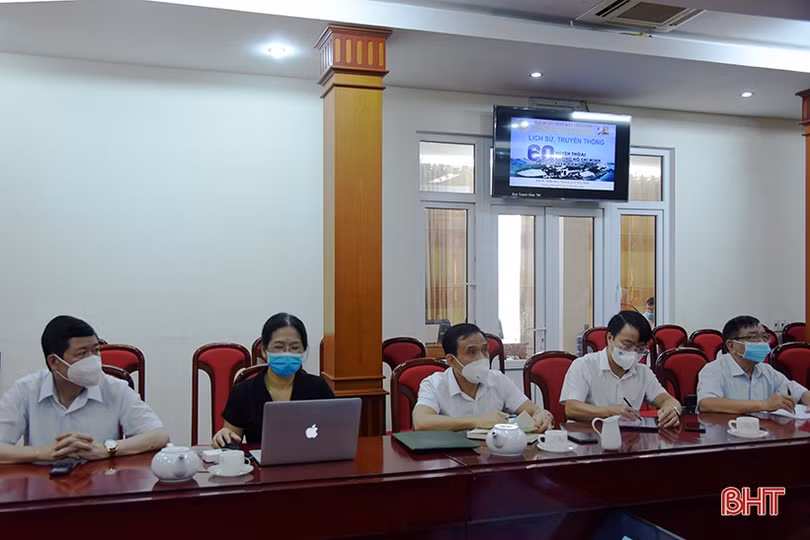Khai trương ứng dụng “Thông tin tuyên giáo” trên điện thoại di động