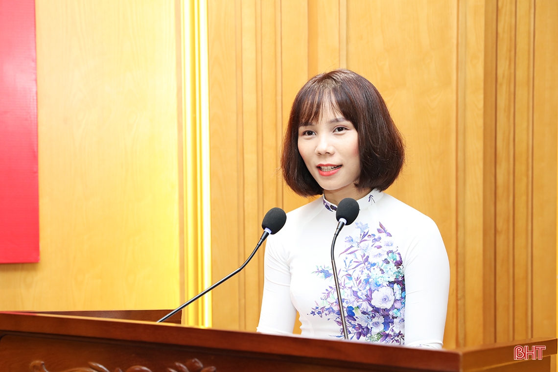 Công bố quyết định bổ nhiệm Phó Chánh Văn phòng Tỉnh ủy Hà Tĩnh