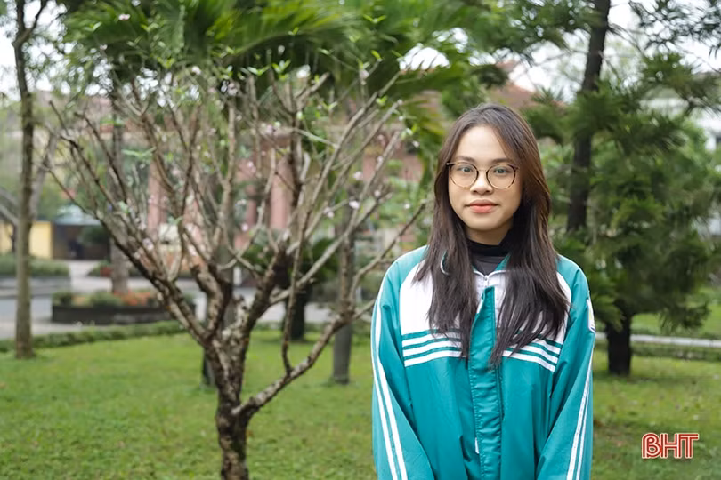 Nữ sinh TP Hà Tĩnh giành danh hiệu Học sinh 3 tốt” của Trung ương Đoàn
