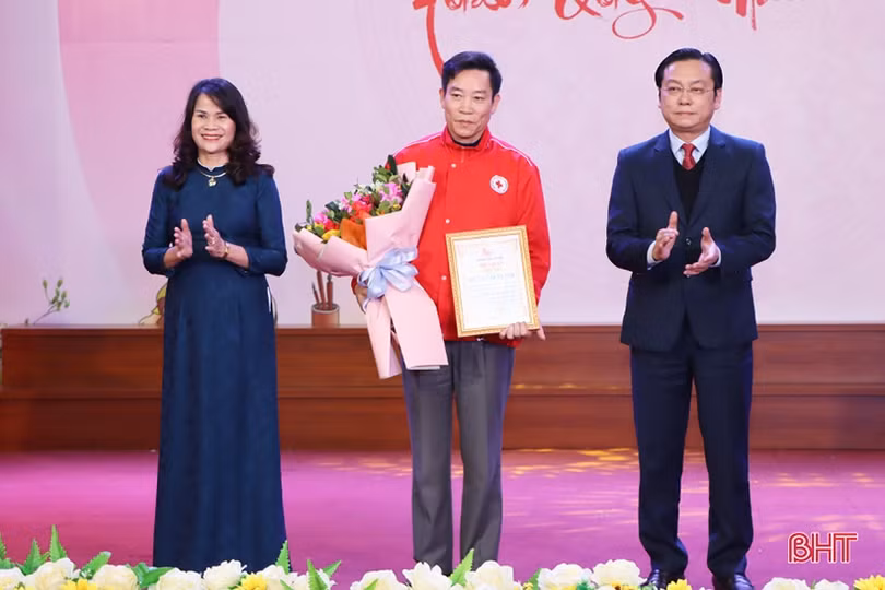 Cẩm Xuyên vận động gần 2,2 tỷ đồng quà tết vì người nghèo dịp xuân Quý Mão