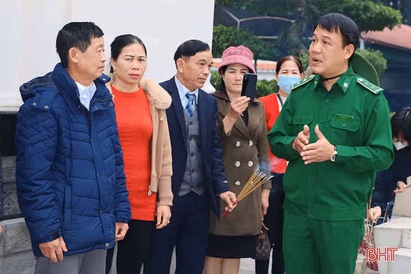 Người kể chuyện lịch sử ở Ngã ba Đồng Lộc