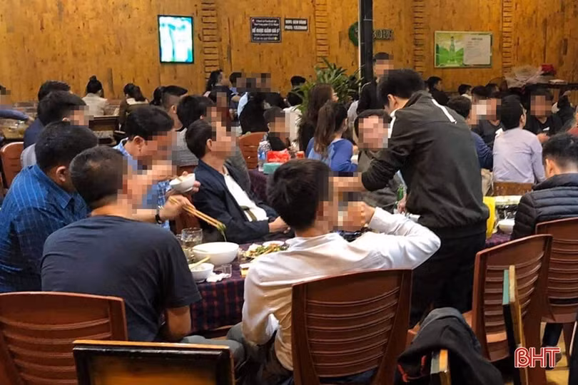 “Vui có chừng, dừng đúng lúc” ở những bữa tiệc liên hoan cuối năm