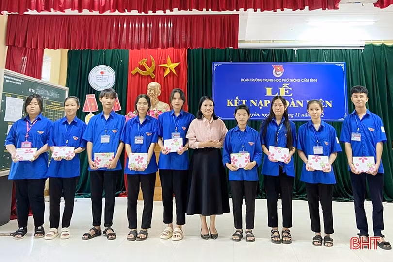 Tuổi trẻ Hà Tĩnh thi đua chào mừng Đại hội Đoàn toàn quốc lần thứ XII