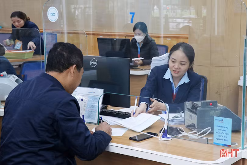 Nhận diện thủ đoạn lừa chiếm tài sản qua giao dịch ngân hàng điện tử