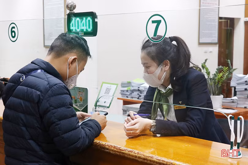 Nhận diện thủ đoạn lừa chiếm tài sản qua giao dịch ngân hàng điện tử