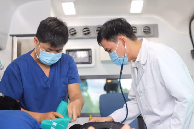 pr3-e-kip-cap-cuu-ngoai-vien-1.jpg