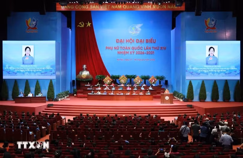 Chủ tịch Hội Liên hiệp Phụ nữ Việt Nam Lê Thị Thủy đọc diễn văn khai mạc Đại hội. (Ảnh: An Đăng/TTXVN)