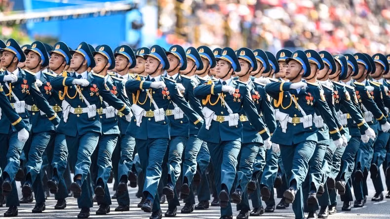 Khối Sĩ quan Phòng không - Không quân. (Ảnh: THÀNH ĐẠT)