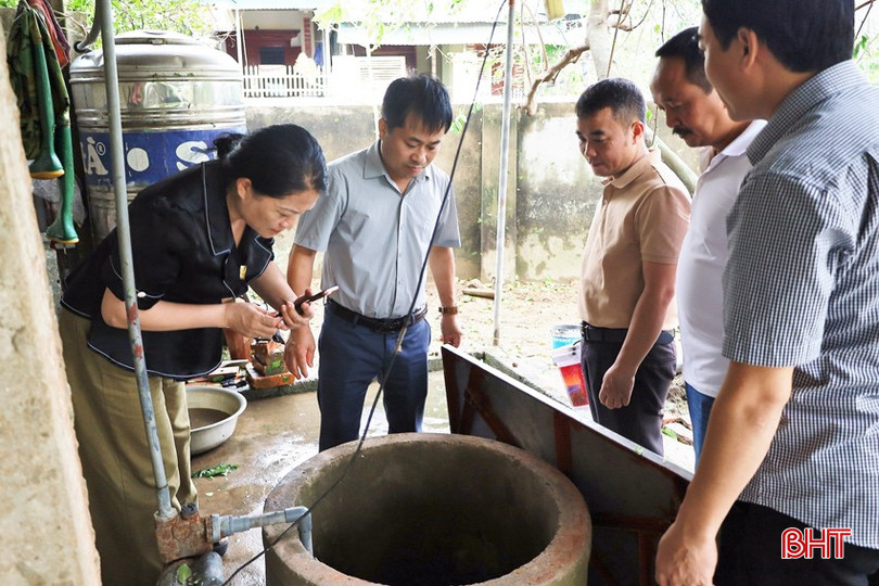 Hướng dẫn xử lý nước sinh hoạt cho người dân thôn Tân Ninh Châu, xã Đan Hải