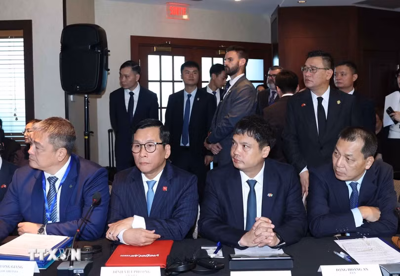Các đại biểu tham dự Tọa đàm cấp cao doanh nghiệp Việt Nam-Canada. (Ảnh: Thống Nhất/TTXVN)