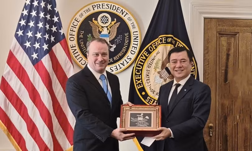 anh-1-1763086801-1763086812-6218.jpg