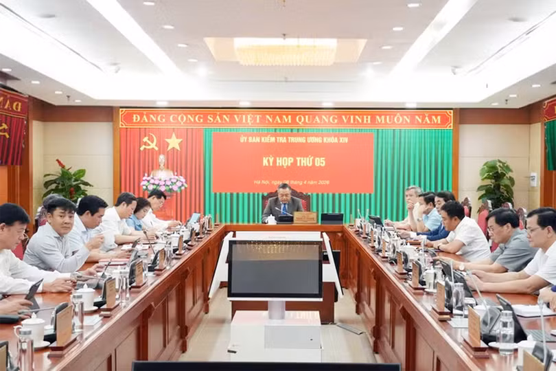 gen-h-8-4-ubkt-trung-uongjpg.png
