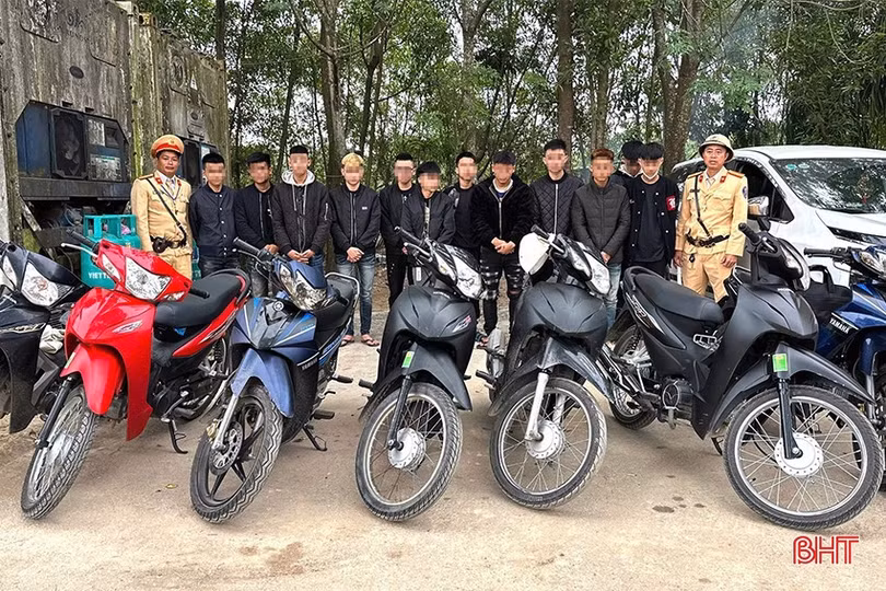 thanh-nien-vi-pham-giao-thong-1.jpg