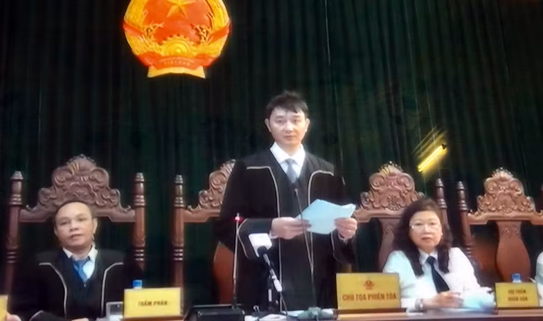 tuyen tu hinh nguyen xuan son tu chung than ha van tham