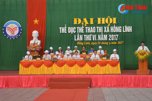 soi noi le khai mac dai hoi the duc the thao thi xa hong linh