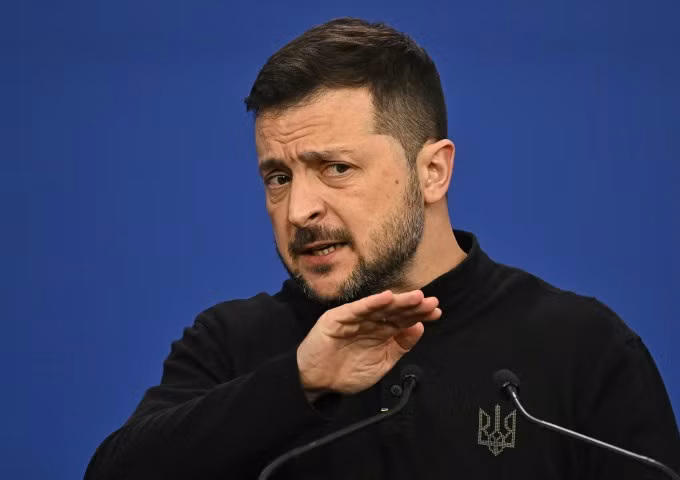 Tổng thống Zelensky phát biểu tại Hội nghị thượng đỉnh Cộng đồng Chính trị châu Âu ở Hungary ngày 8/11. Ảnh: AFP