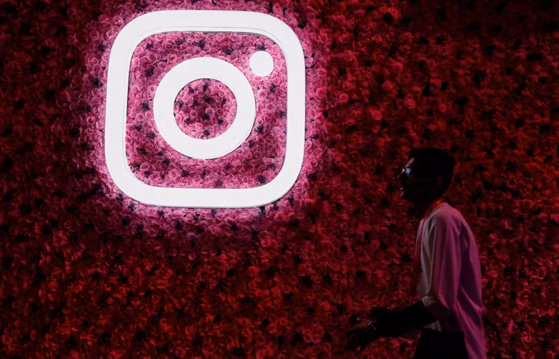 Người dùng Instagram có nhiều quyền lợi xoay quanh tính năng story khi đăng ký gói Plus. Ảnh: Reuters.