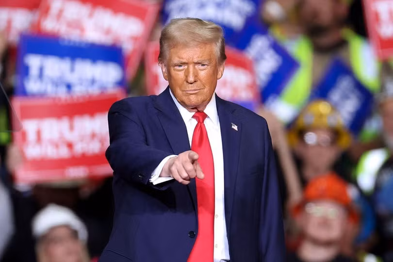 Cựu Tổng thống Mỹ Donald Trump trong cuộc vận động tranh cử ở Pittsburgh, Pennsylvania, ngày 4/11/2024. Ảnh: Getty Images/TTXVN
