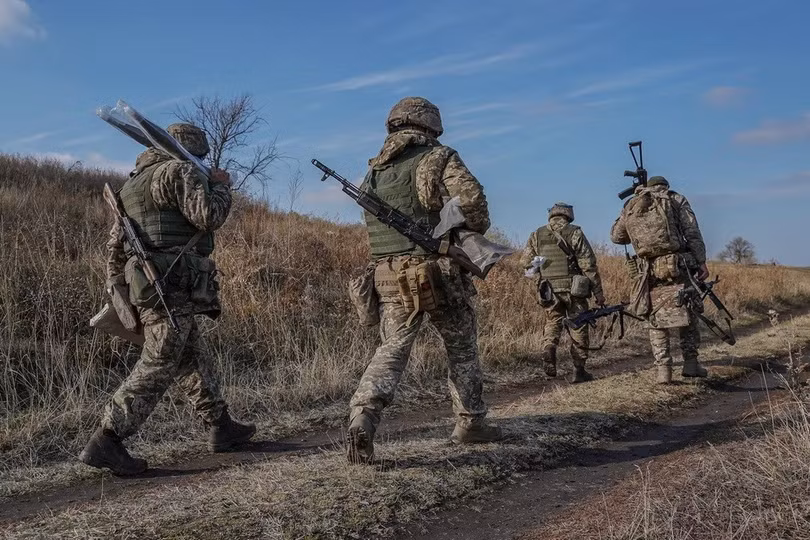 Lính Ukraine ở Donetsk (Ảnh: Getty).