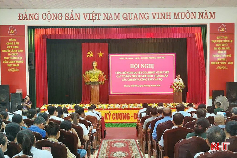 Toàn cảnh hội nghị.