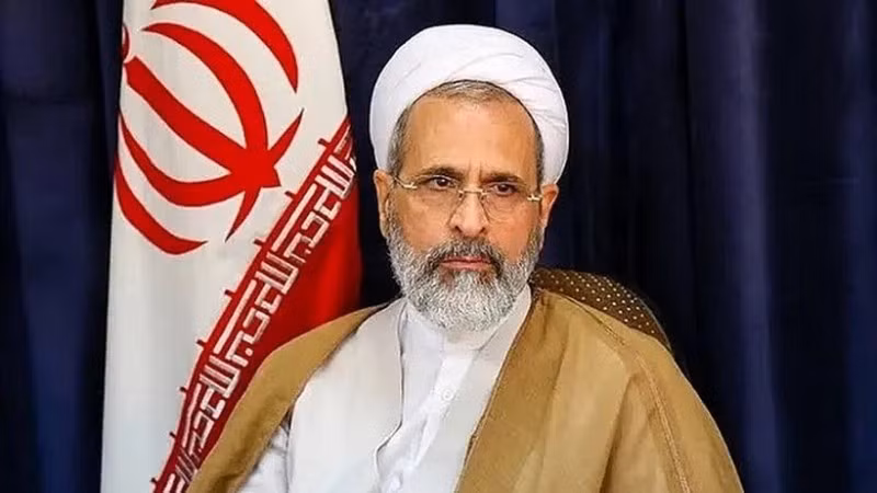 hoi-dong-lanh-dao-lam-thoi-iran-0103-589.jpg