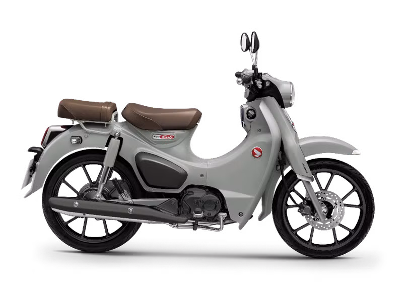 Honda Super Cub màu xám đen. Nguồn: HVN