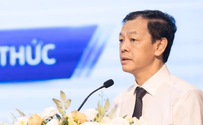 Thứ trưởng Y tế Nguyễn Tri Thức tại hội thảo ngày 31/7. Ảnh: Vân Sơn