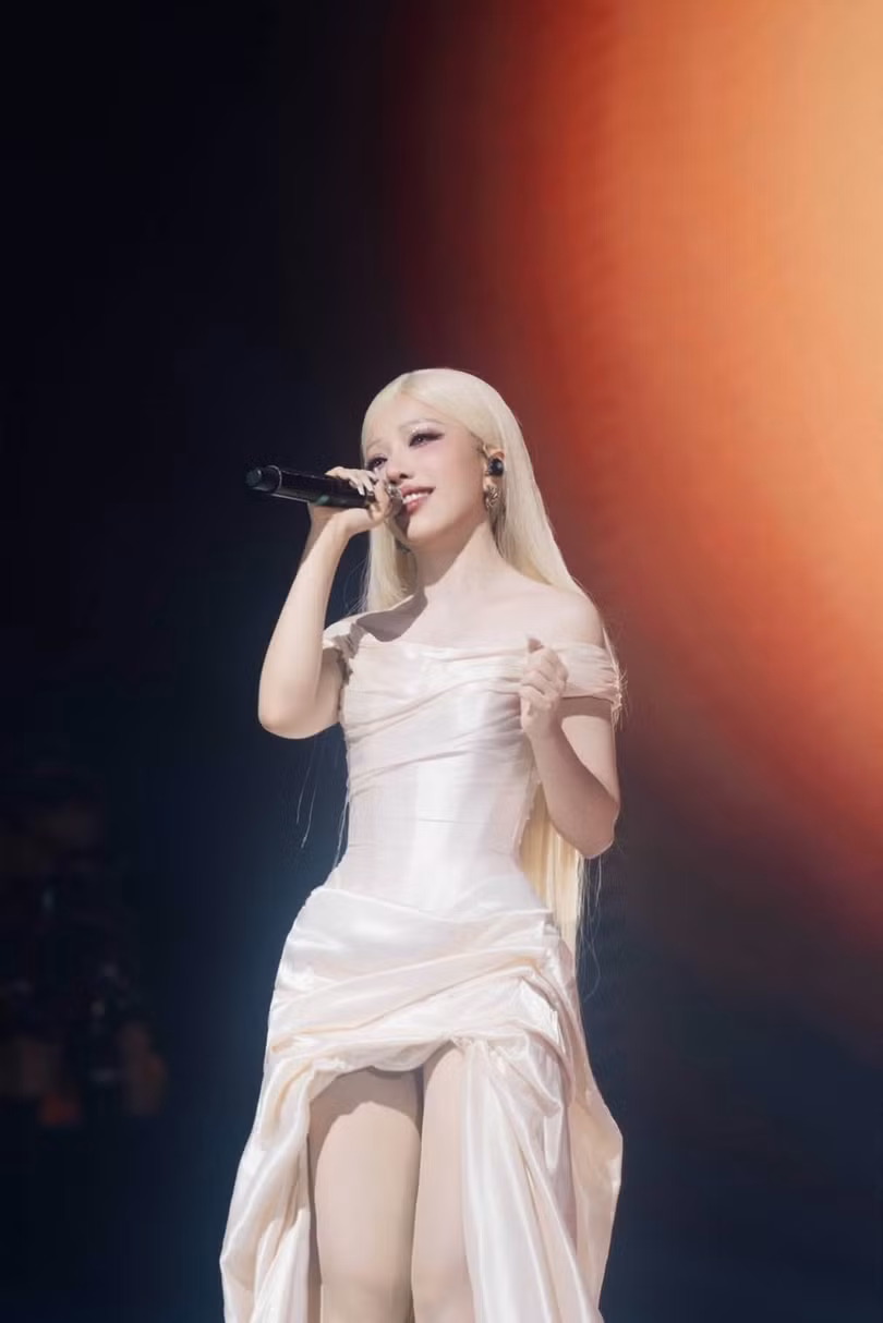 Mỹ Tâm và Phùng Khánh Linh tổ chức concert cá nhân trong thời gian tới.