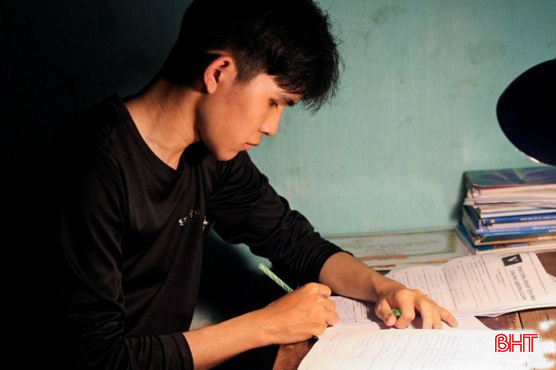bqbht_br_tyassss.jpg
