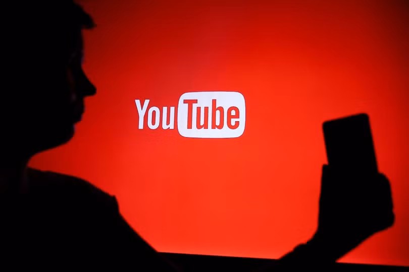 YouTube lên kế hoạch bổ sung sách nói vào hệ sinh thái. Ảnh: Bloomberg.