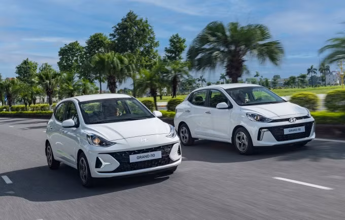 Bộ đôi sedan và hatchback Hyundai i10 tại Việt Nam. Ảnh: HTC