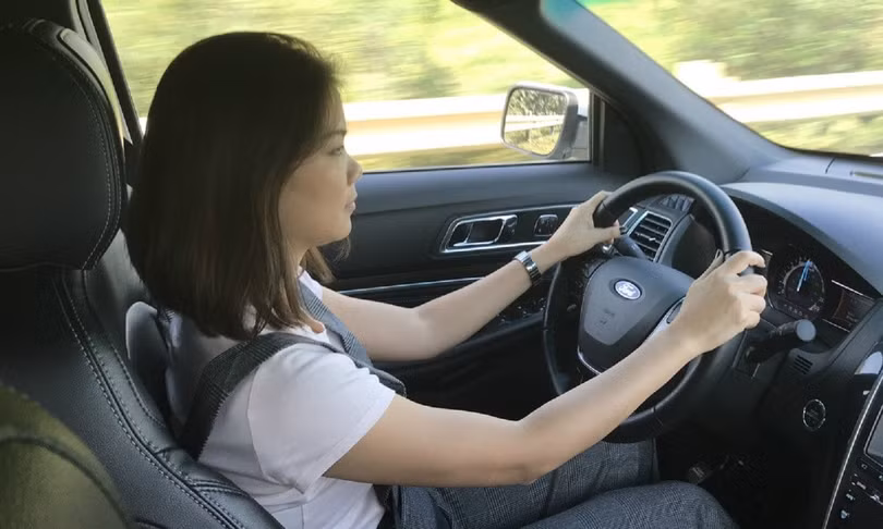 Người lái lâu năm lại có xu hướng lùi ghế về phía sau, tạo không gian thoải mái hơn