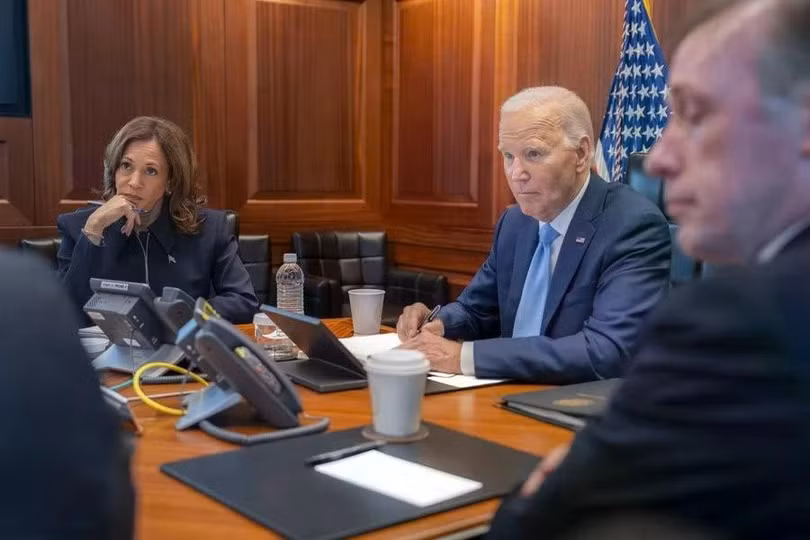 Tổng thống Biden hôm 1/10 đã triệu tập một cuộc họp với Phó tổng thống Harris và nhóm an ninh quốc gia để thảo luận về kế hoạch của Iran sắp tiến hành một cuộc tấn công tên lửa đạn đạo vào Israel. Ảnh: X/Nhà Trắng.