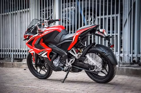 doi thu cua ktm rc200 gia hon 80 trieu dong