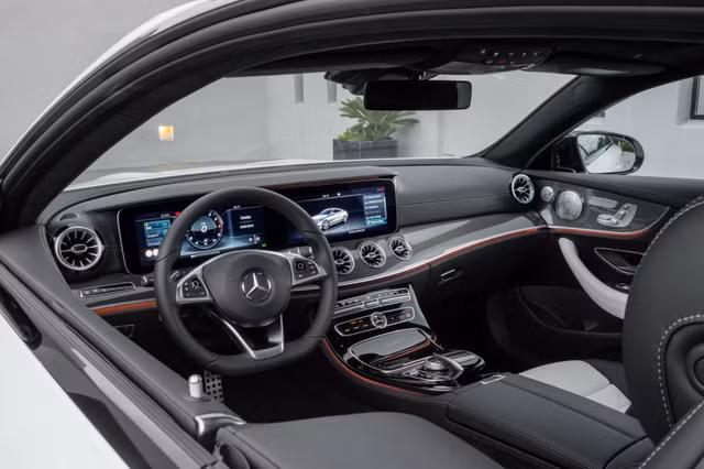 mercedes benz chinh thuc gioi thieu e class coupe moi