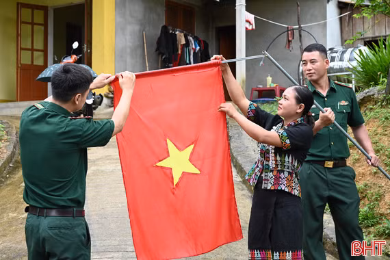 Tết Độc lập ở bản nhỏ nhất Hà Tĩnh