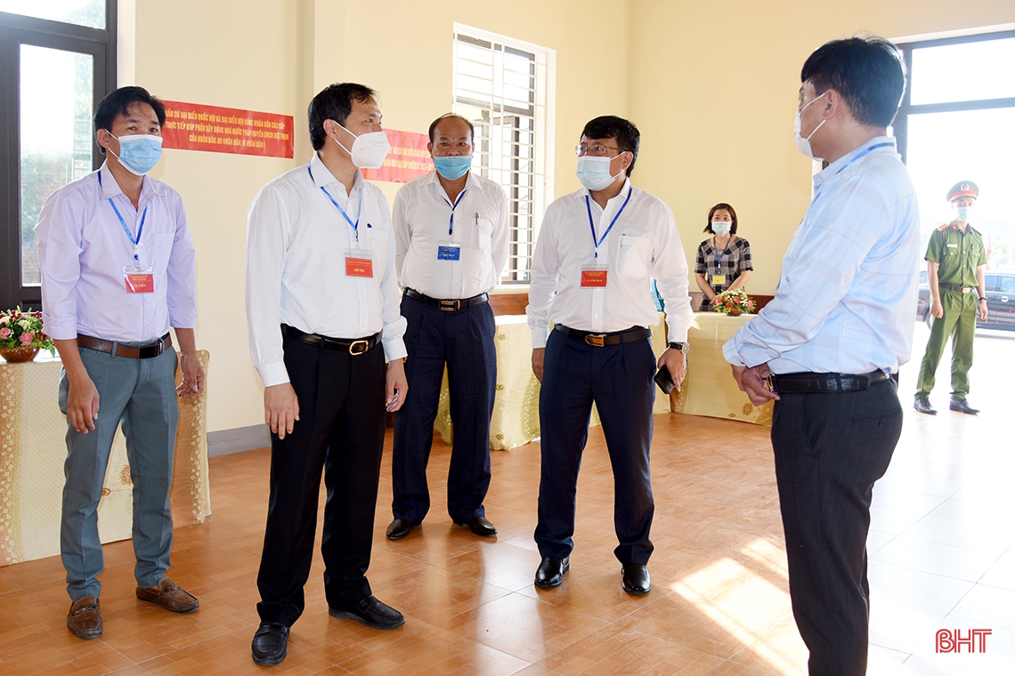 Bí thư Tỉnh ủy Hà Tĩnh: Tin tưởng cử tri tham gia bầu cử đầy đủ, lựa chọn những đại biểu xứng đáng